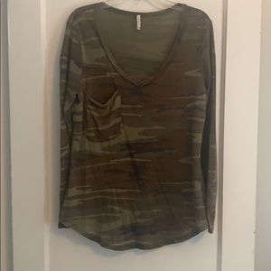 Camo long sleeve shirt. Size Large